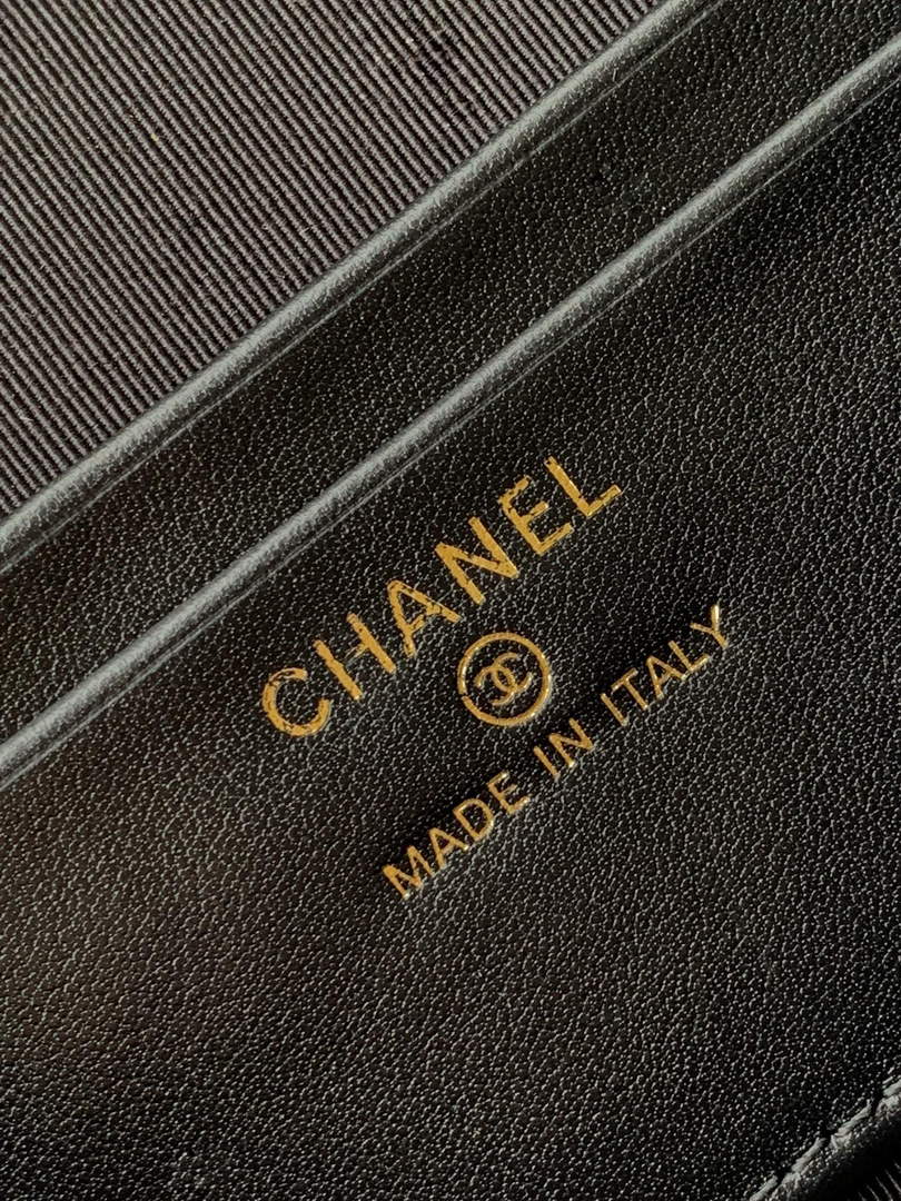 Chanel Classic Vanity with Chain, AP4385 Braided Raffia Black