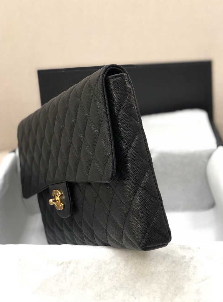 Chanel Clutch Black Calfskin A57650