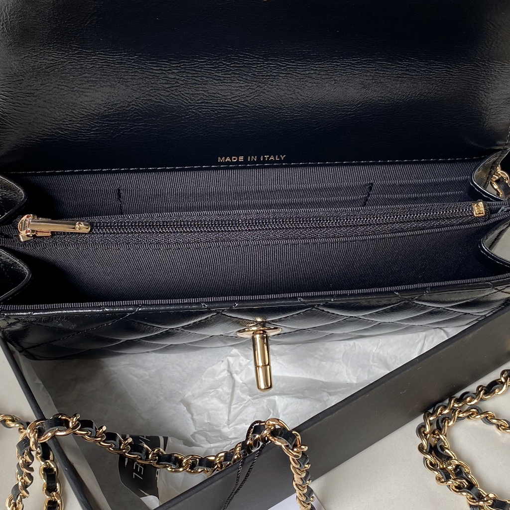 Chanel Clutch with Chain Ap3803 Lambskin Black