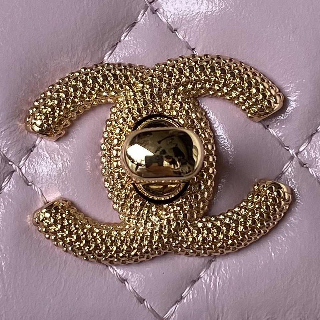 Chanel Clutch with Chain Ap3803 Lambskin Pink