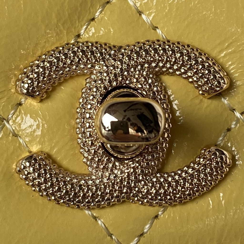 Chanel Clutch with Chain Ap3803 Lambskin Yellow