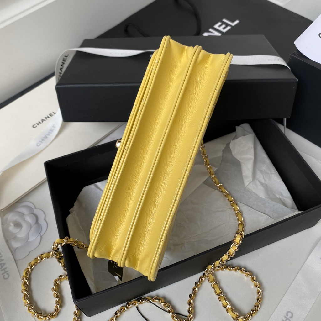 Chanel Clutch with Chain Ap3803 Lambskin Yellow