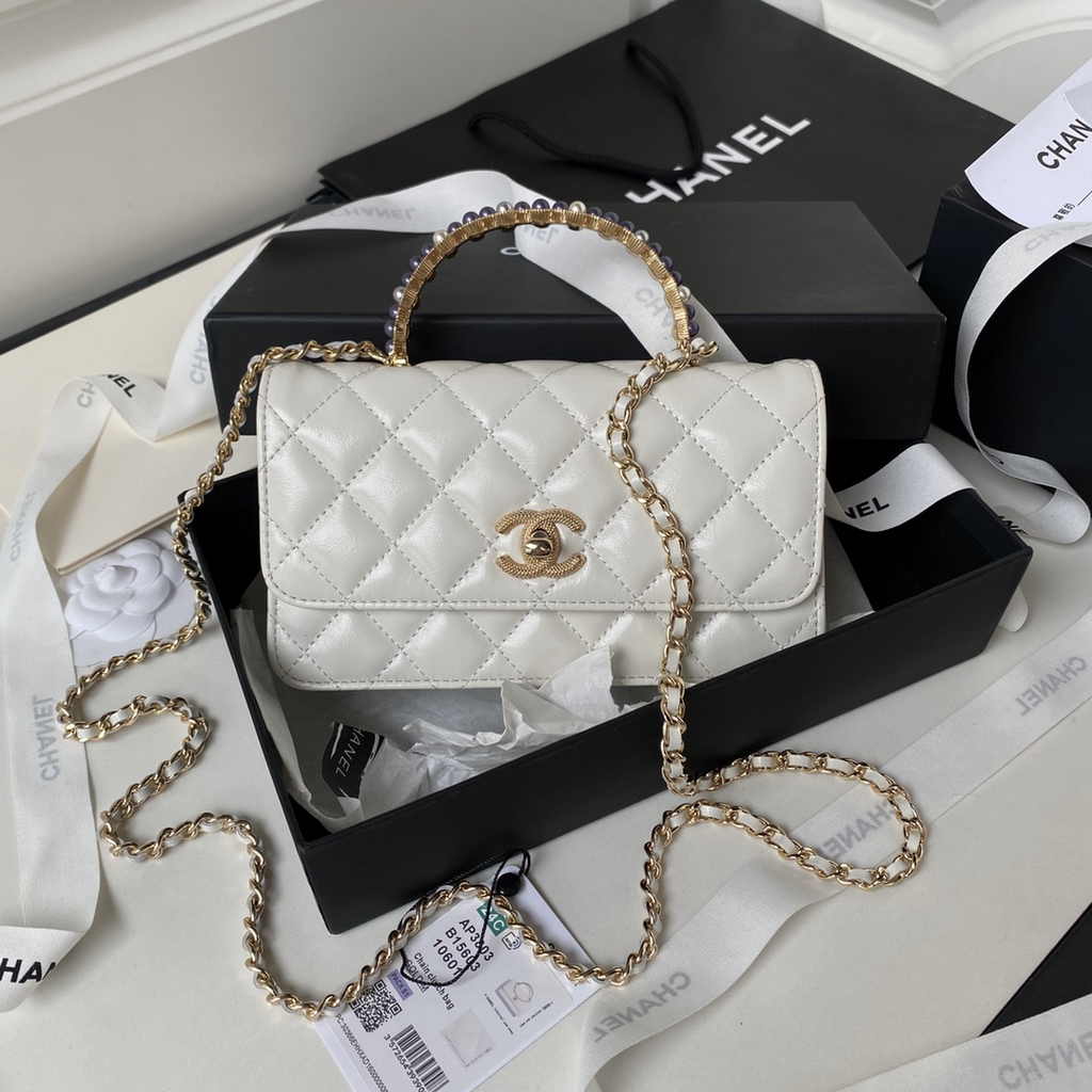 Chanel Clutch with Chain Ap3803 Lambskin White