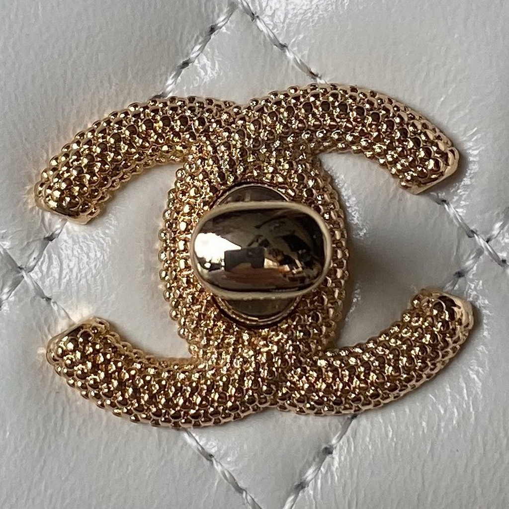 Chanel Clutch with Chain Ap3803 Lambskin White