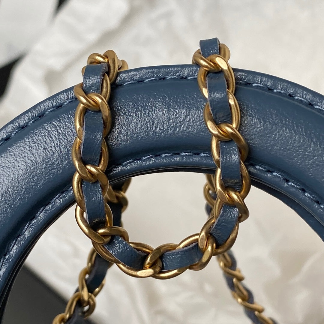 Chanel Clutch With Chain AP3435 Shiny Aged Calfskin Blue