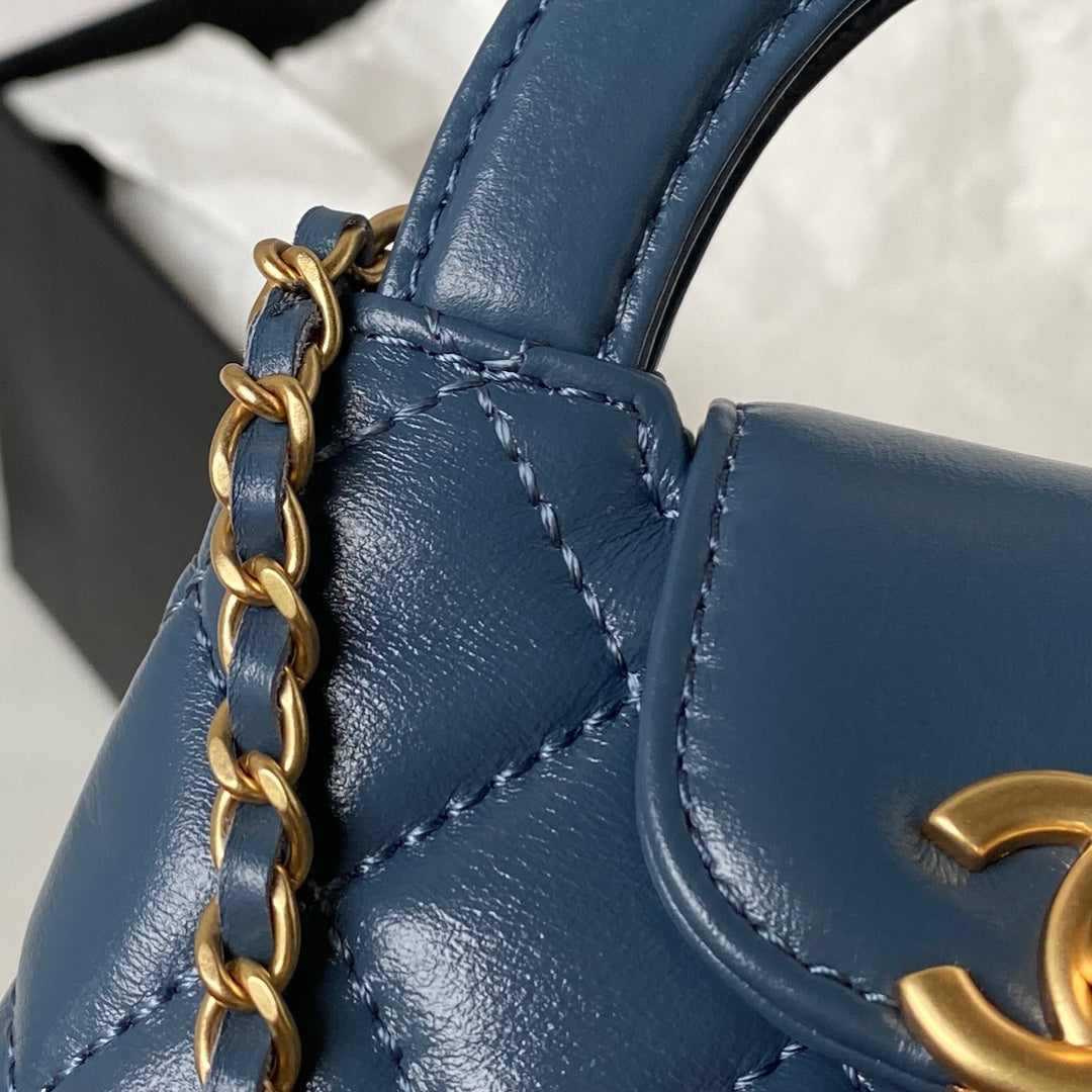 Chanel Clutch With Chain AP3435 Shiny Aged Calfskin Blue
