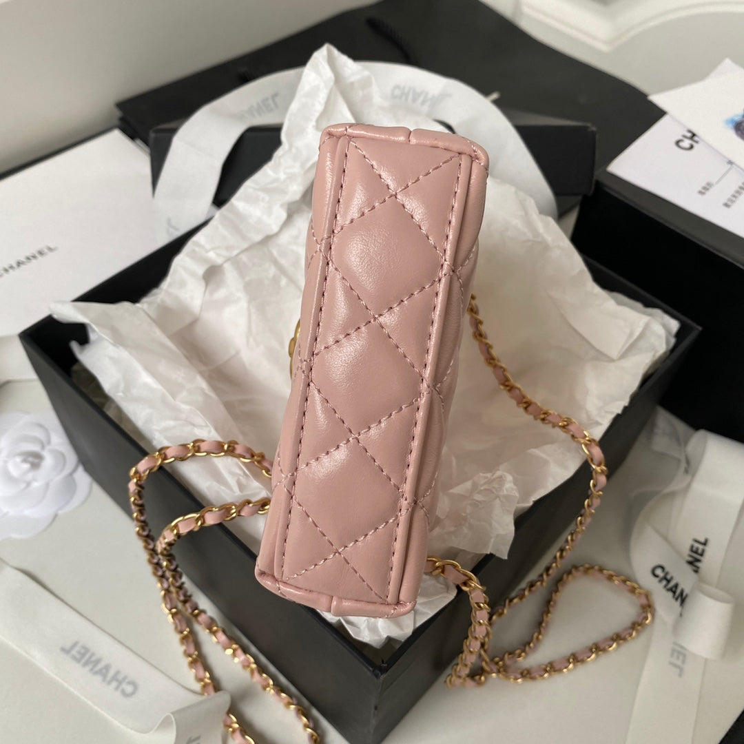 Chanel Clutch With Chain AP3435 Shiny Aged Calfskin Light Pink