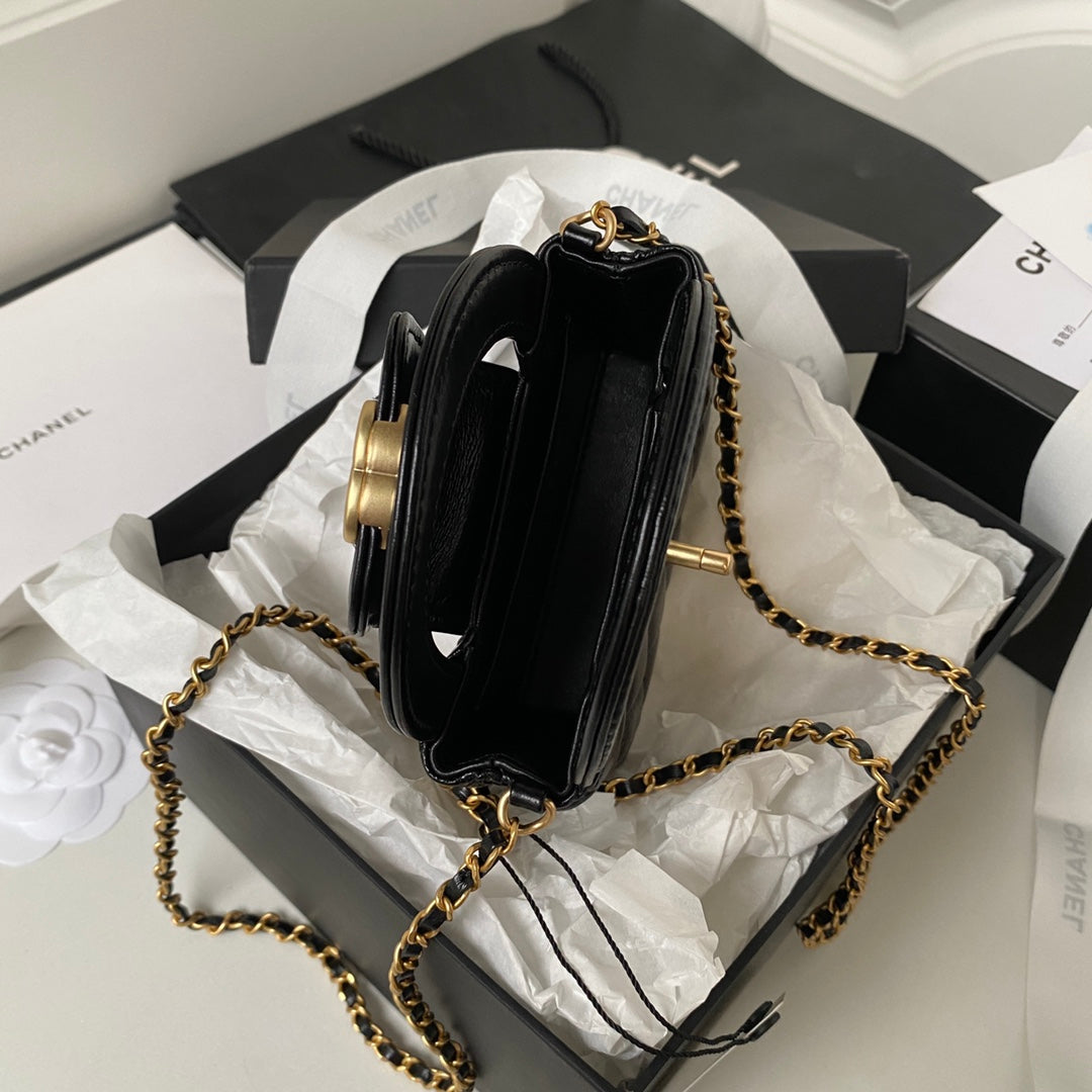 Chanel Clutch With Chain AP3435 Shiny Aged Calfskin Black