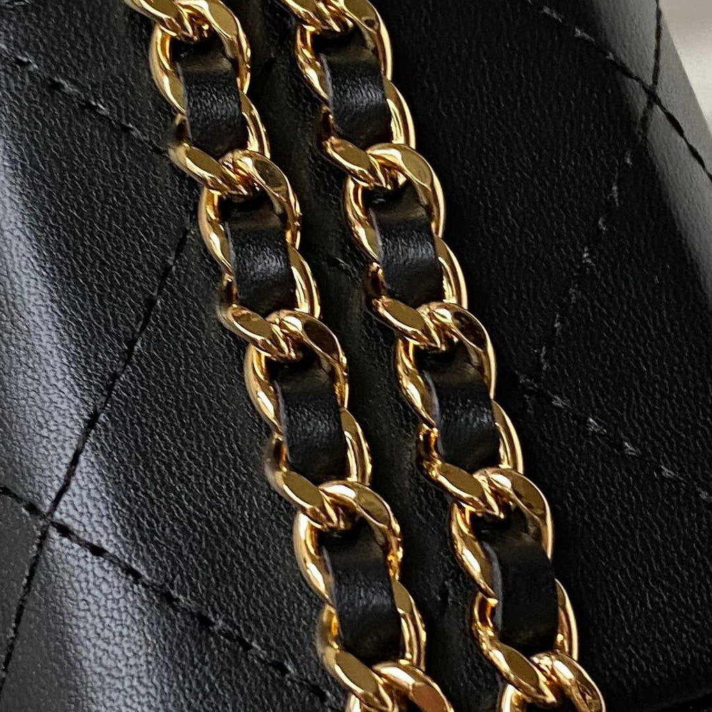 Chanel Clutch with chain AP3459 Lambskin Black