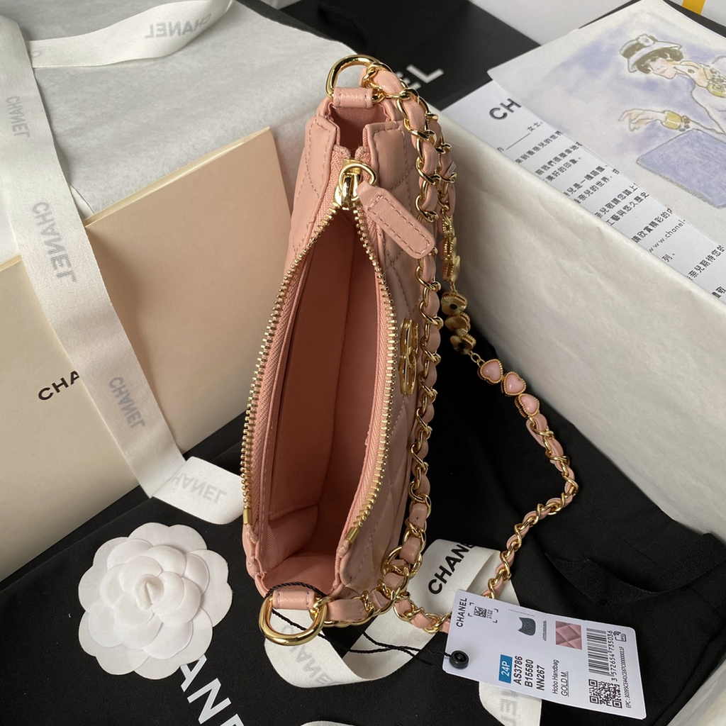 Chanel clutch with chain, AP3786 pink lambskin