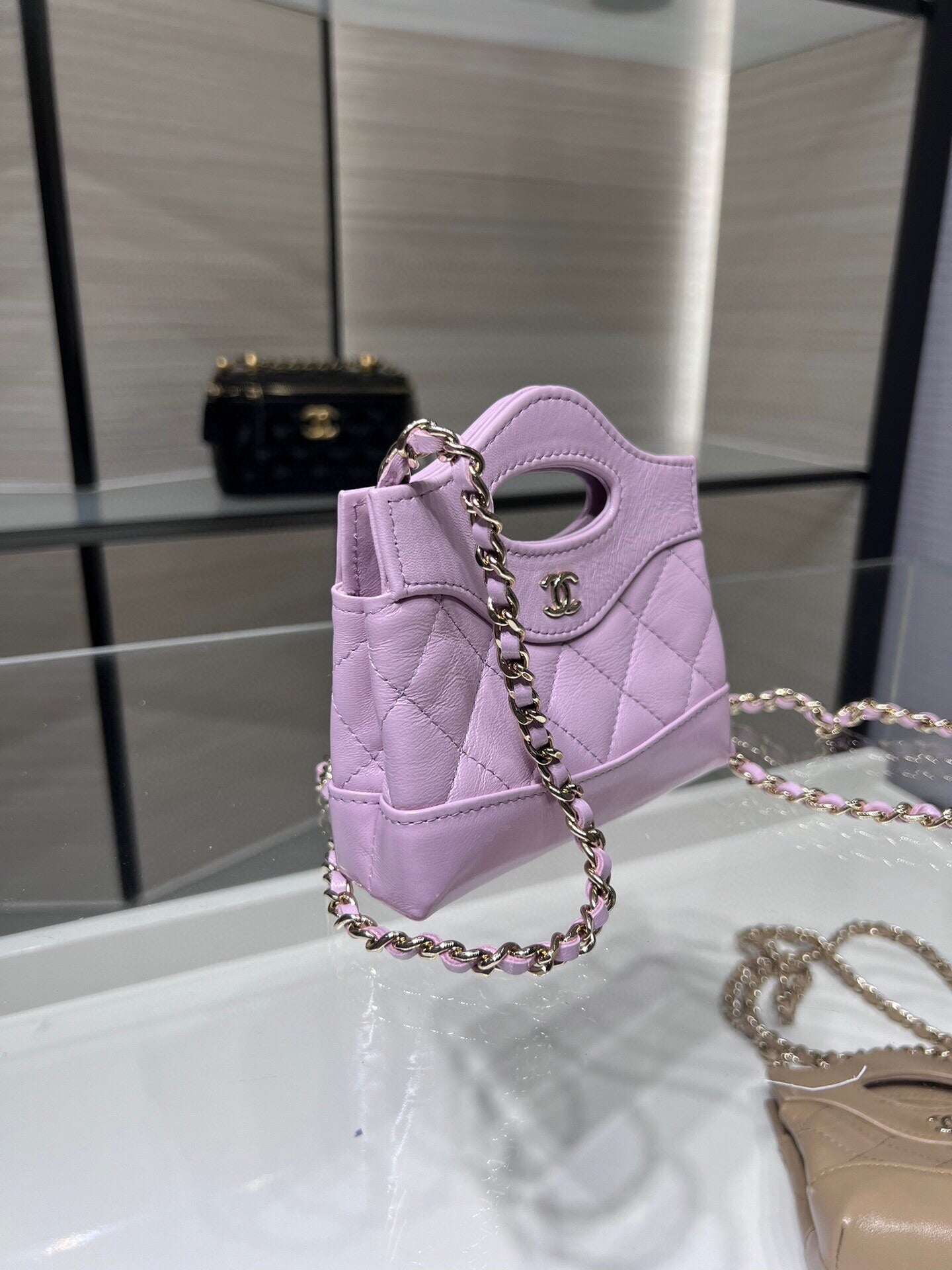 Chanel clutch with chain AP3875 purple shiny lambskin
