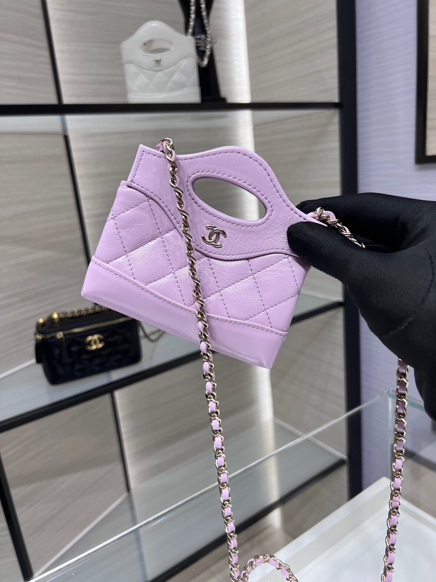Chanel clutch with chain AP3875 purple shiny lambskin
