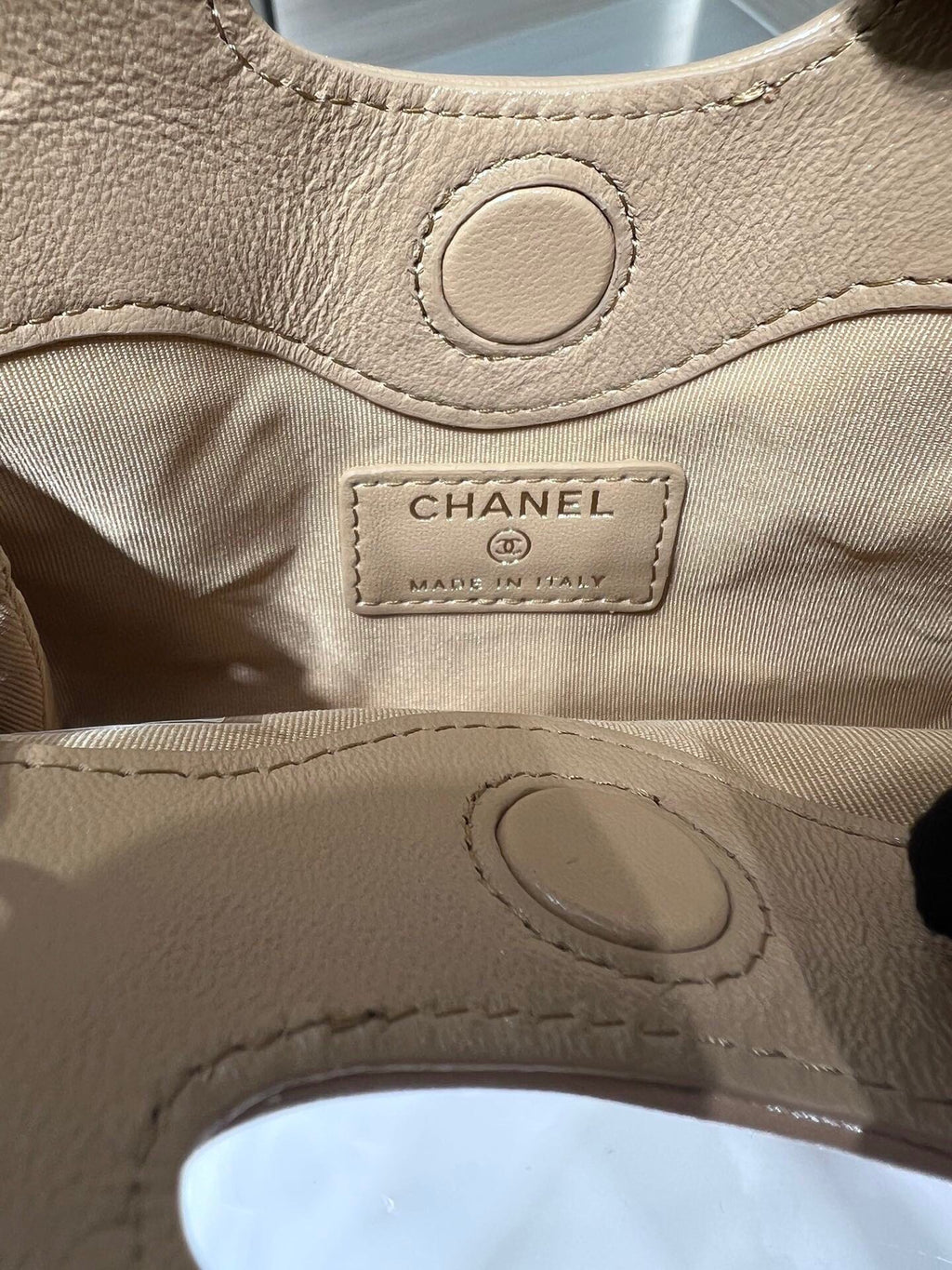 Chanel clutch with chain AP3875 apricot shiny lambskin