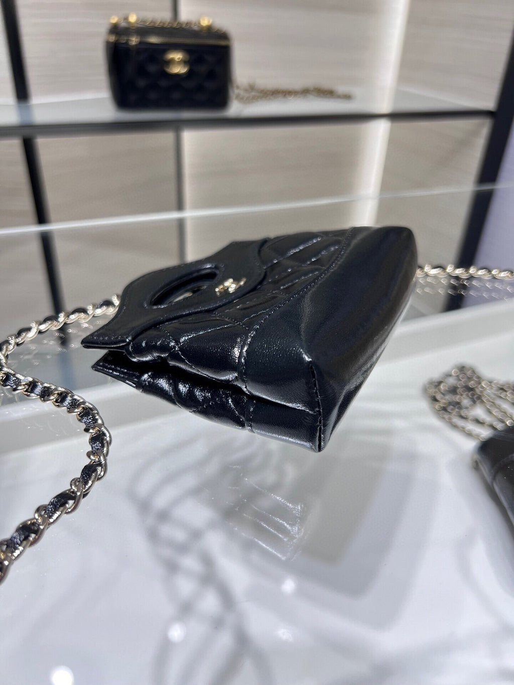 Chanel clutch with chain AP3875 black shiny lambskin