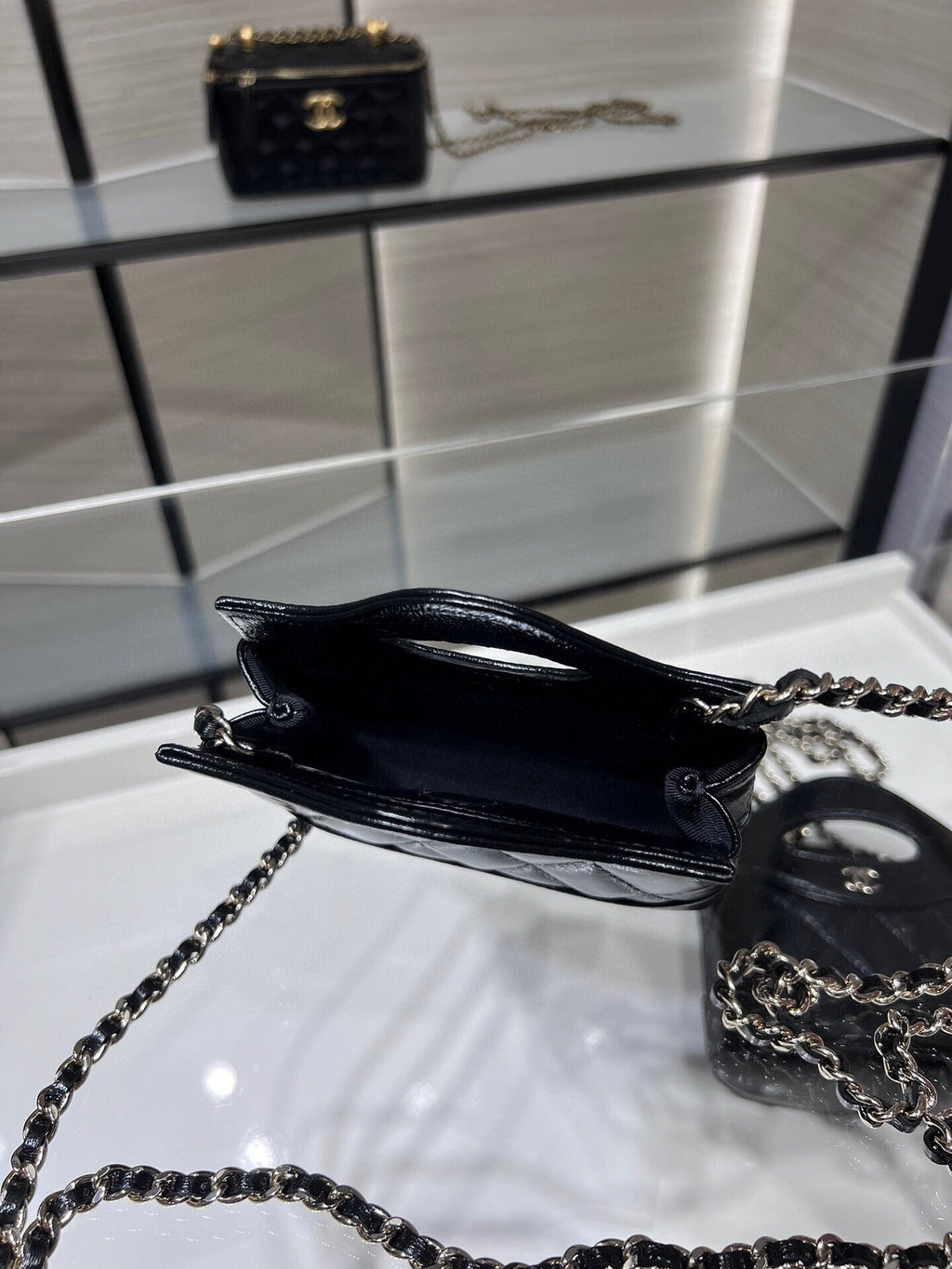 Chanel clutch with chain AP3875 black shiny lambskin