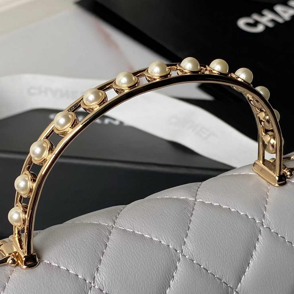 Chanel Clutch with Chain AP3974 Lambskin Gray