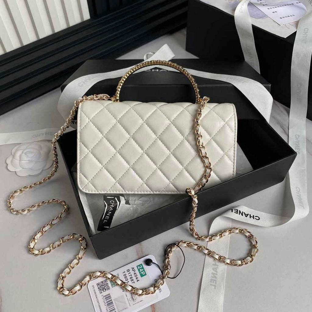 Chanel Clutch with Chain AP4044 Lambskin White
