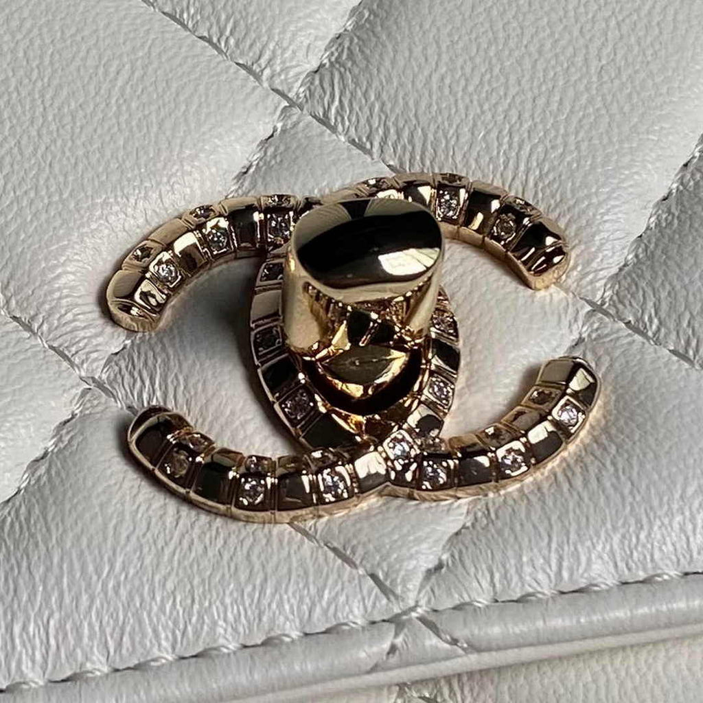 Chanel Clutch with Chain AP4044 Lambskin White