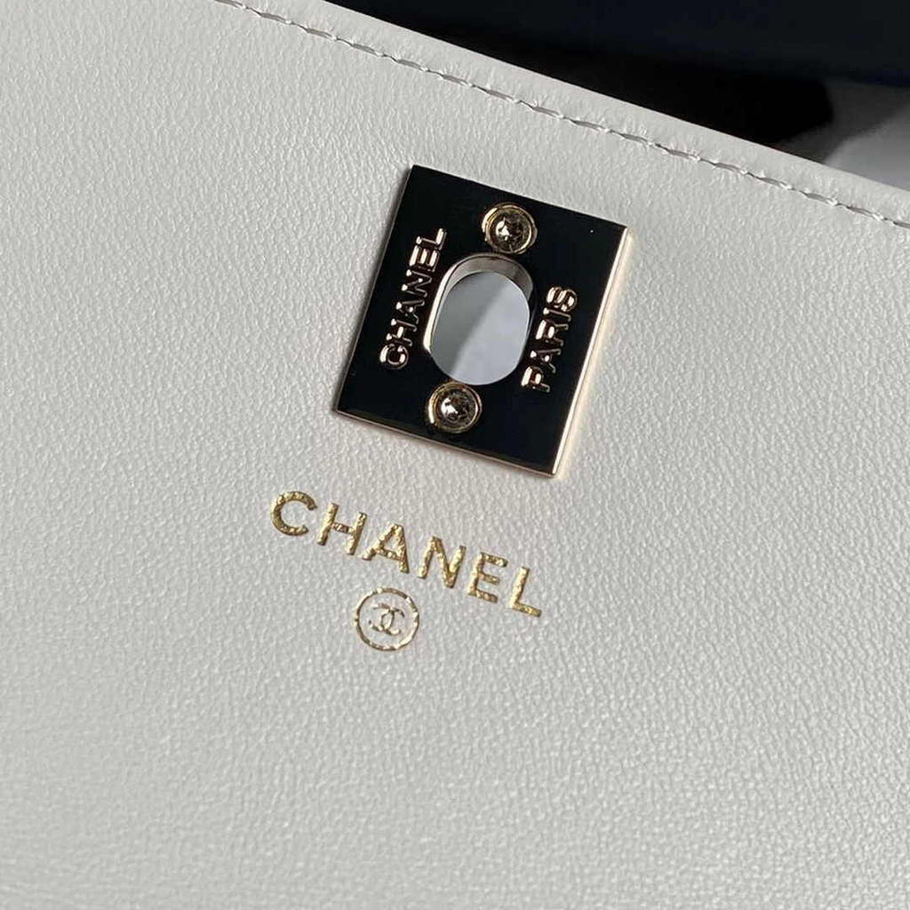 Chanel Clutch with Chain AP4044 Lambskin White