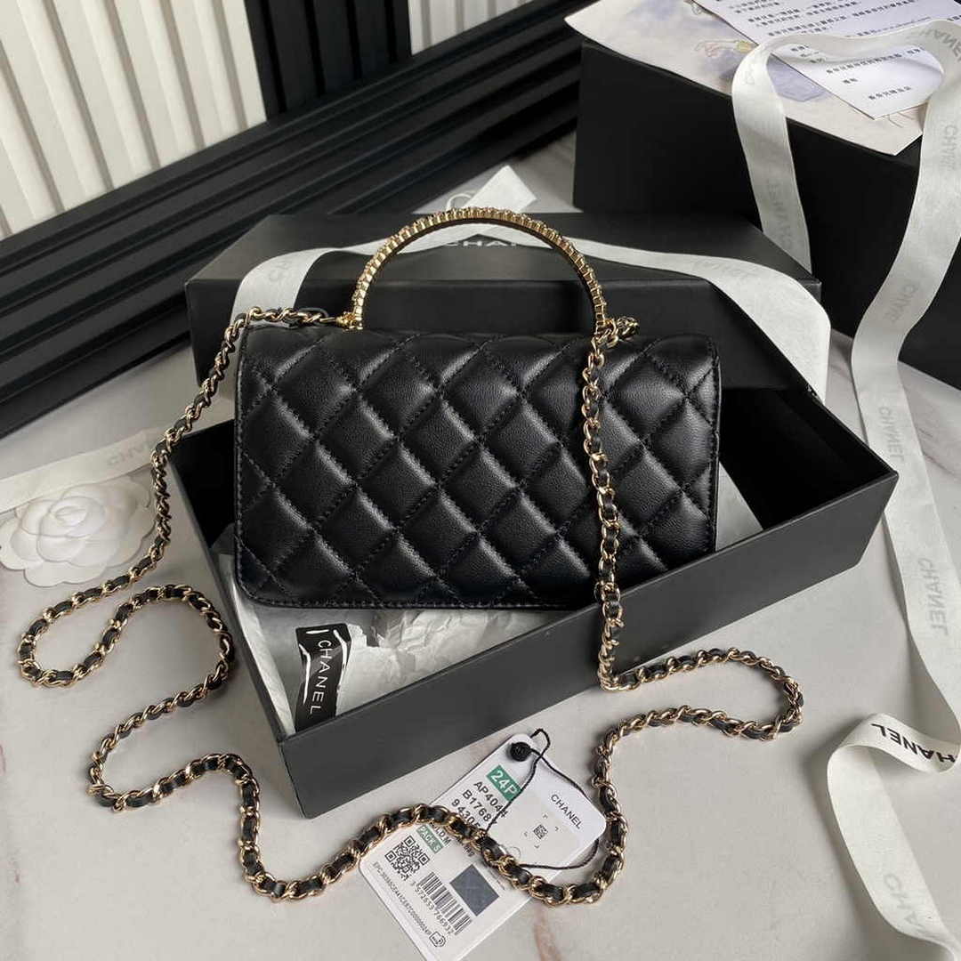 Chanel Clutch with Chain AP4044 Lambskin Black