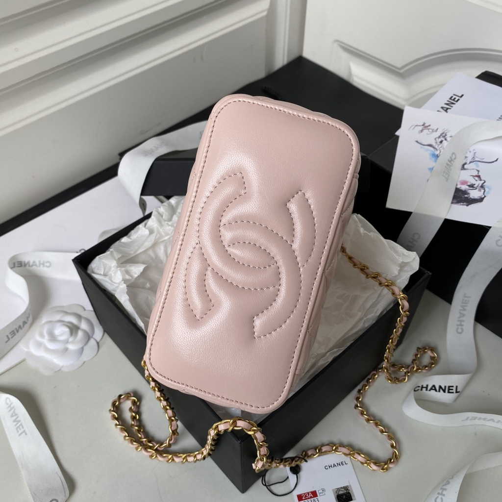 Chanel Clutch with chain Pink Lambskin AP3383