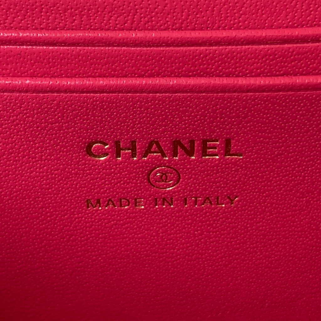 Chanel Clutch with chain Plum Lambskin AP3383
