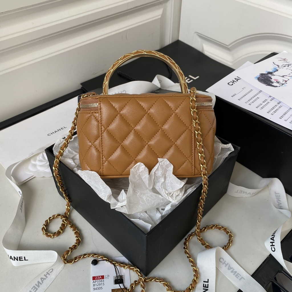 Chanel Clutch with chain Brown Lambskin AP3383