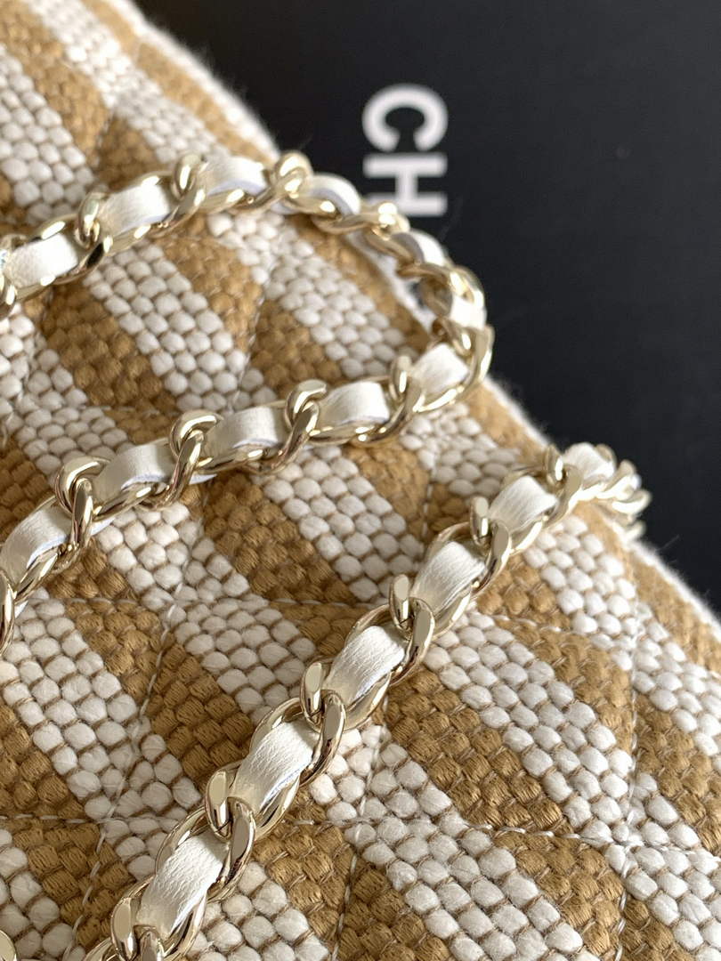 Chanel Clutch with chain Printed fabric AP4986