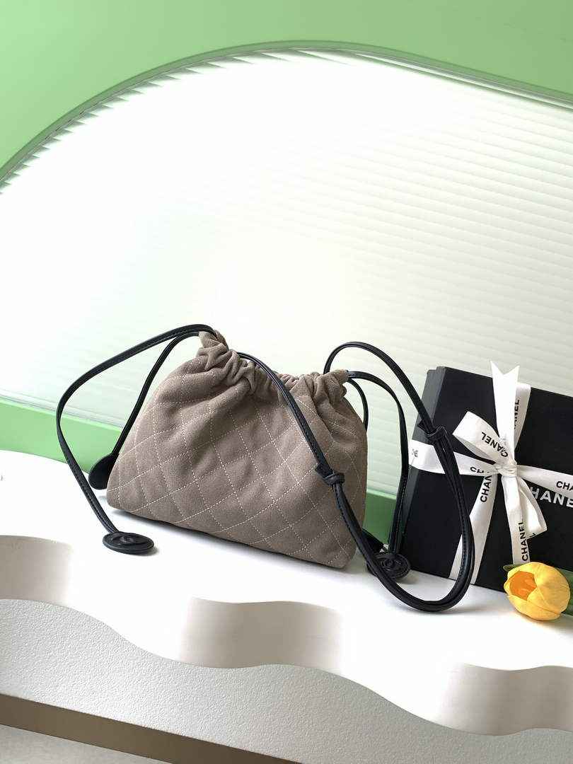 Chanel Clutch with leather strap, AP5227 Suede Calfskin gray