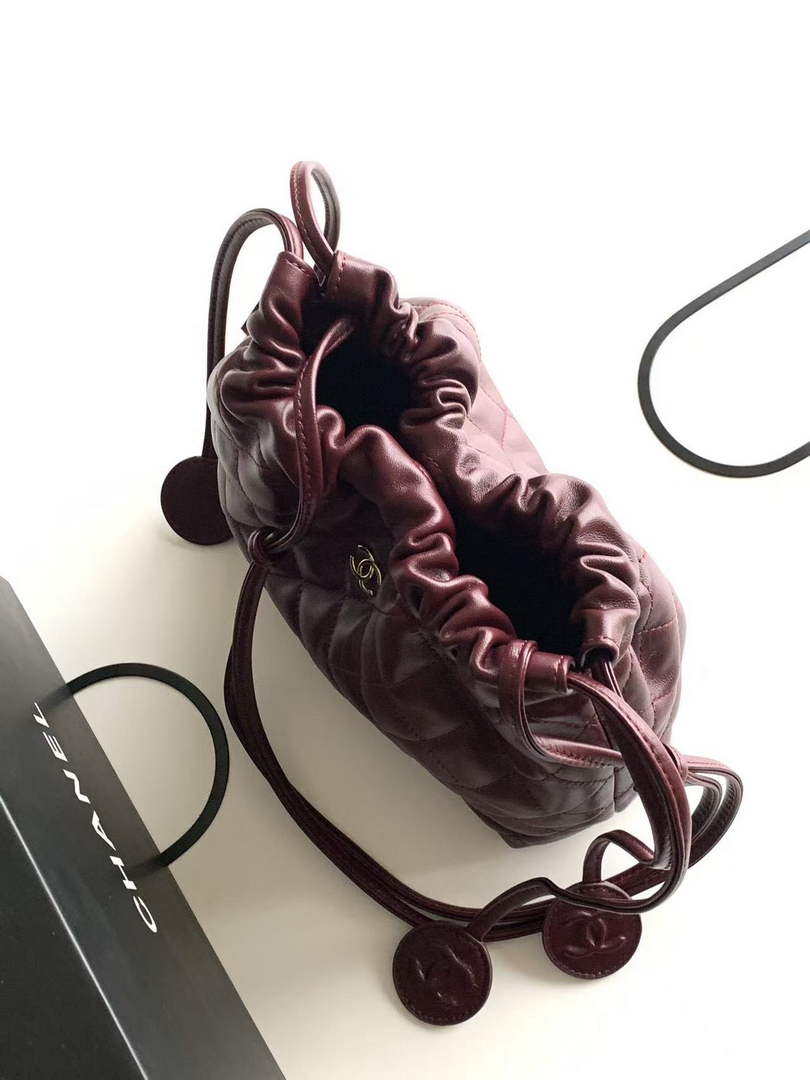 Chanel Clutch with leather strap, AP5228 Lambskin wine red