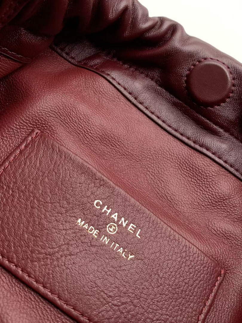 Chanel Clutch with leather strap, AP5228 Lambskin wine red