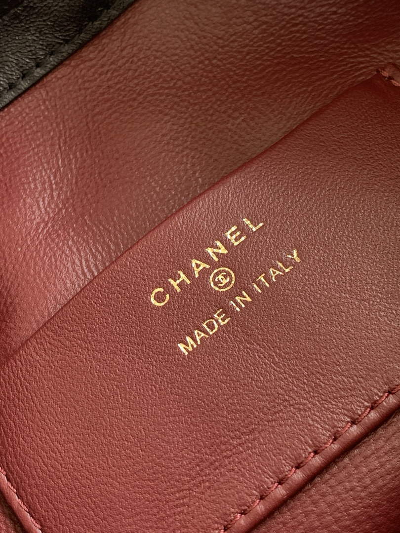 Chanel Clutch with leather strap, AP5228 Lambskin black