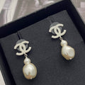 Chanel Coco Crush Earrings J32423