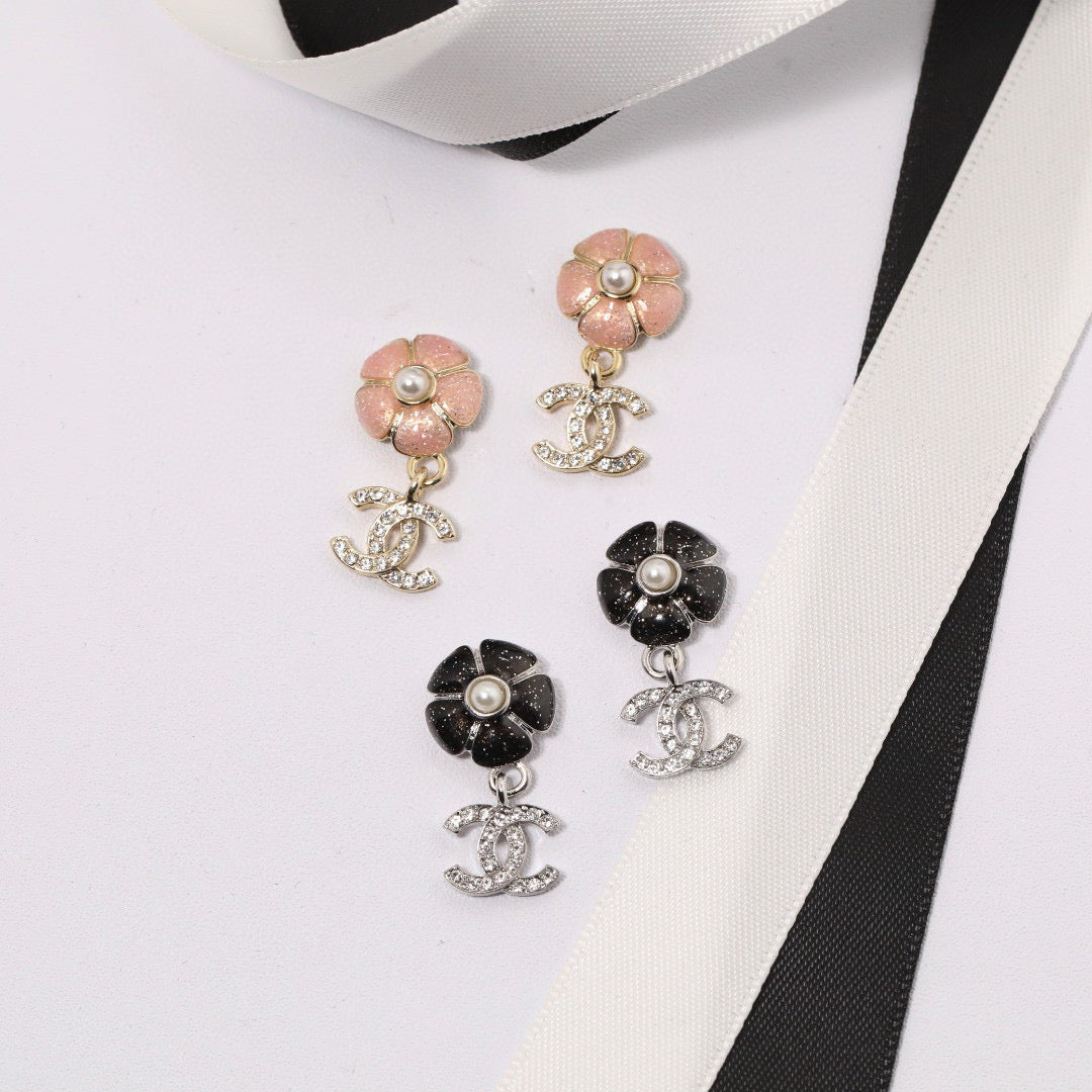 Chanel Coco Crush Earrings J32473