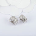 Chanel Coco Crush Earrings J32512
