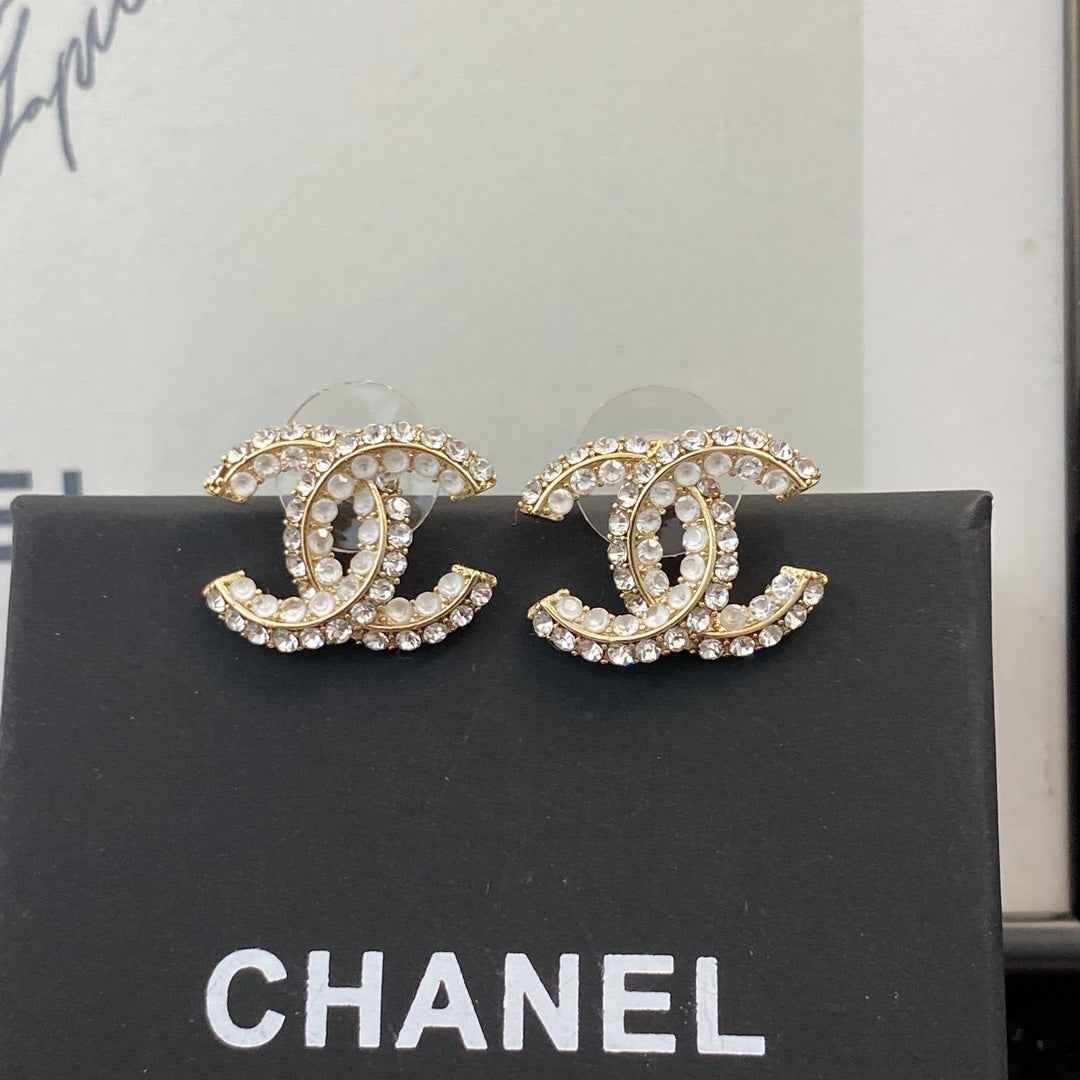 Chanel Coco Crush Earrings J32326
