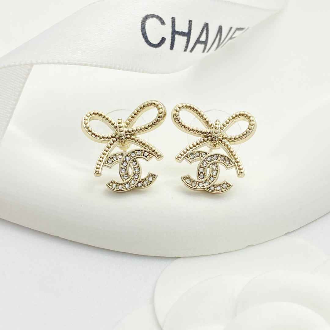 Chanel Coco Crush Earrings J32327