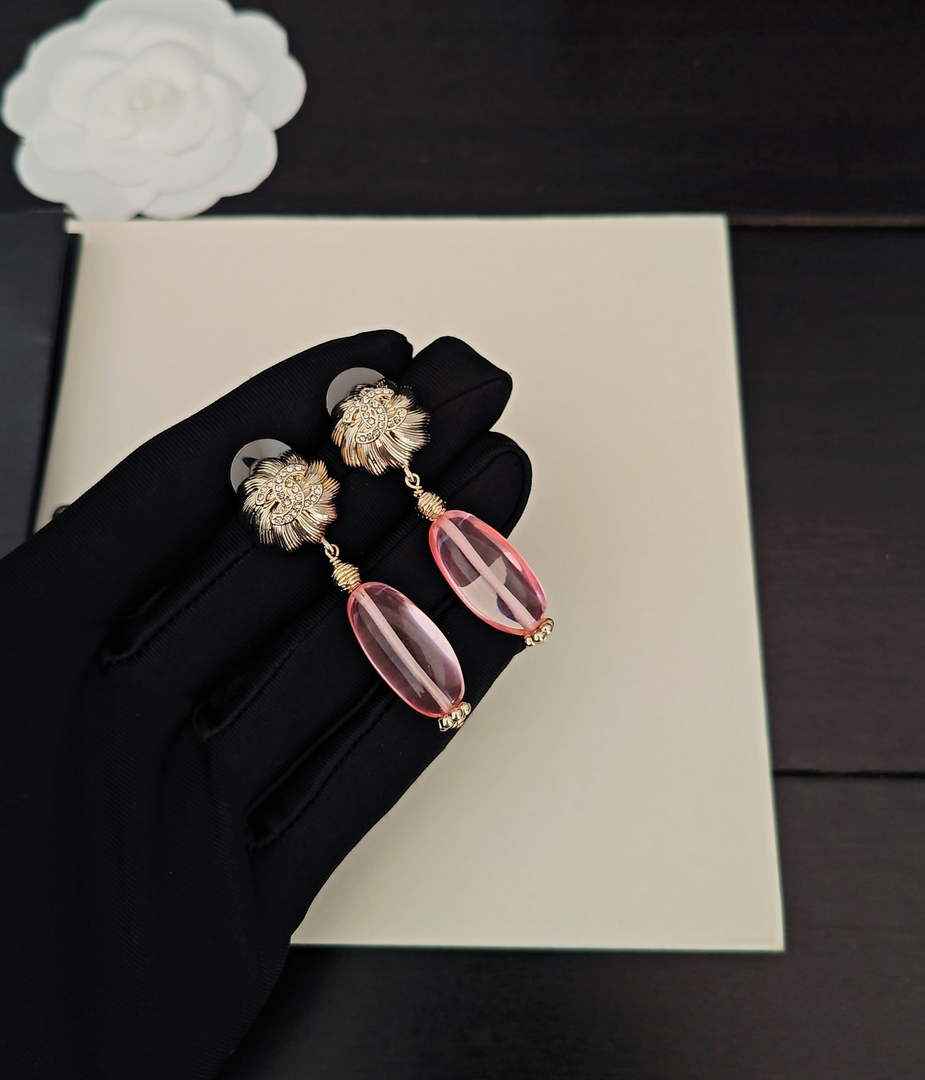 Chanel Coco Crush Earrings J32342