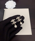 Chanel Coco Crush Earrings J32389