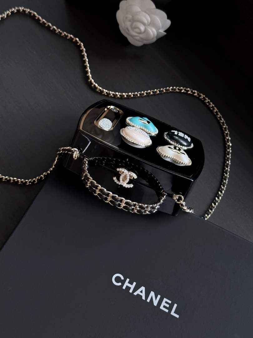 Chanel Mini evening bag, Plexi & gold-tone metal, AS5652