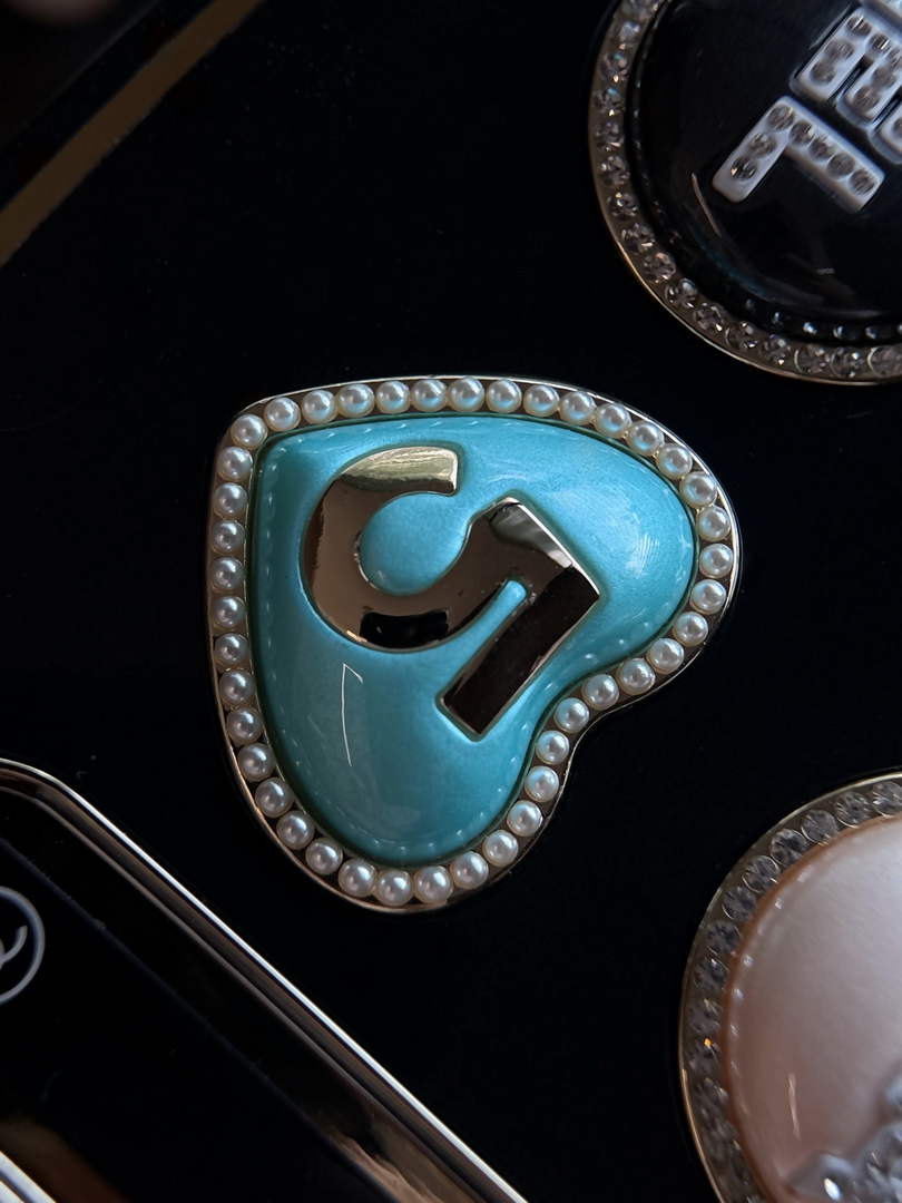 Chanel Mini evening bag, Plexi & gold-tone metal, AS5652