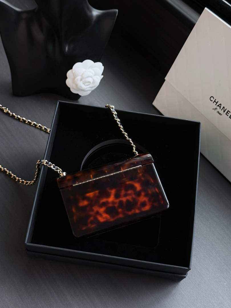 Chanel Mini evening bag, Plexi & gold-tone metal, AS6020 brown & black