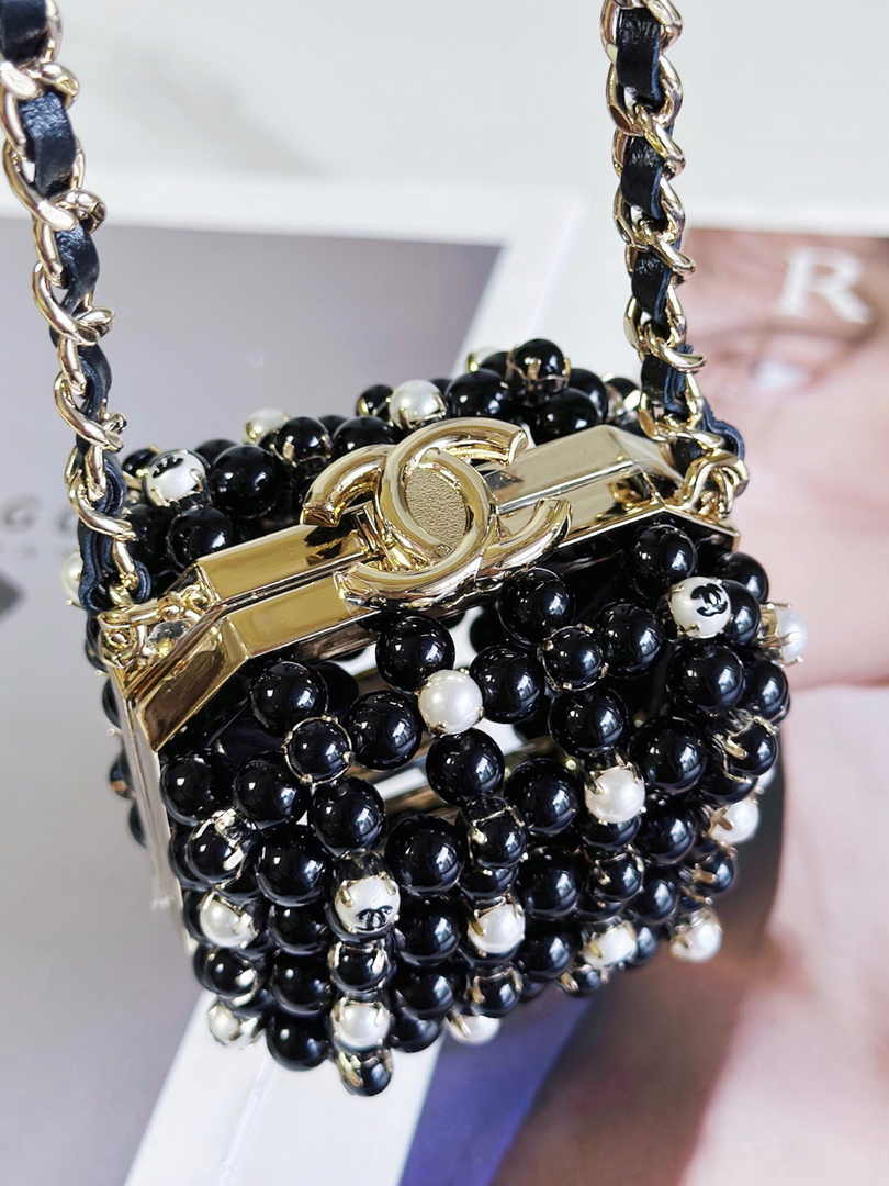 Chanel Evening Shoulder bag AS3769 pearl Black