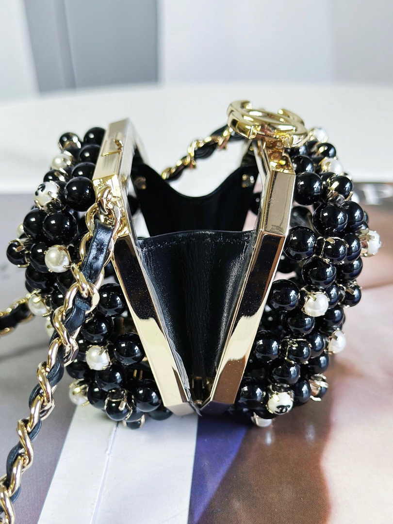 Chanel Evening Shoulder bag AS3769 pearl Black