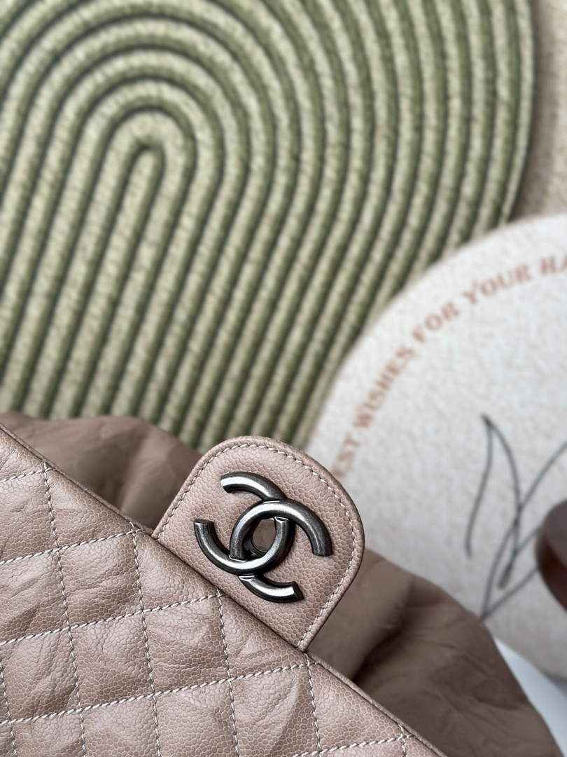 Chanel flap bag A2224, Grained calfskin apricot