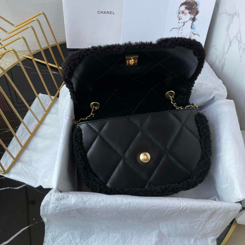 Chanel Flap bag A53557 Leather Black