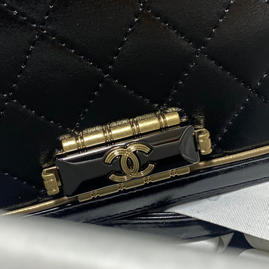 Chanel Flap bag A91836 Leather Black