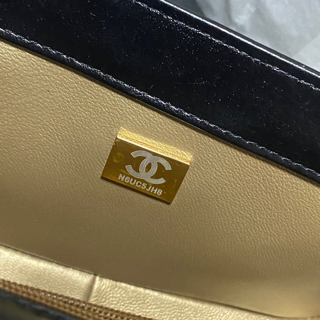 Chanel Flap bag A91836 Leather Black