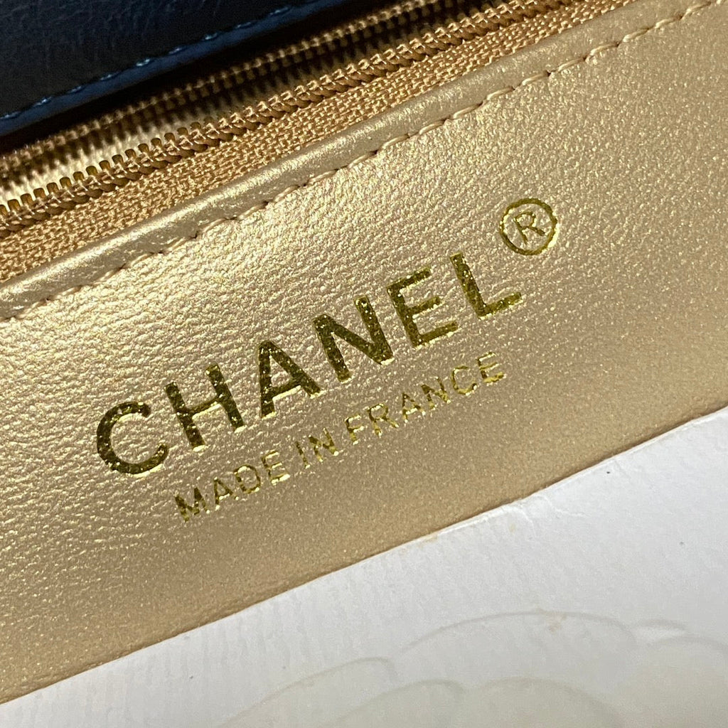 Chanel Flap bag A91836 Leather Blue