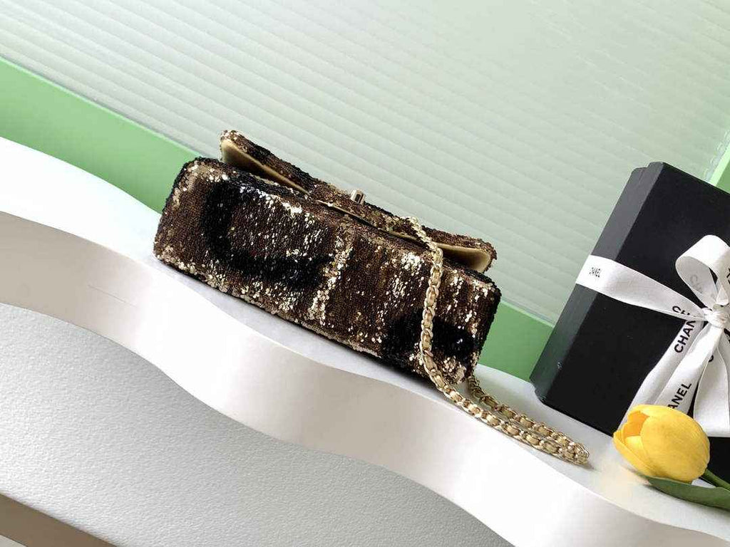 Chanel Flap bag, AS4561 Sequins, Black & Gold